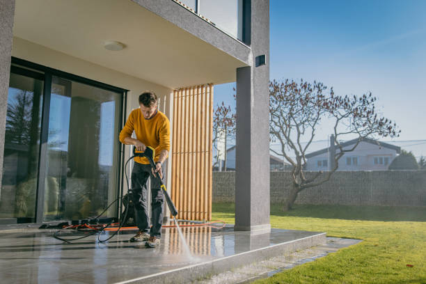 Best Animal Enclosure Cleaning  in Benton Harbor, MI